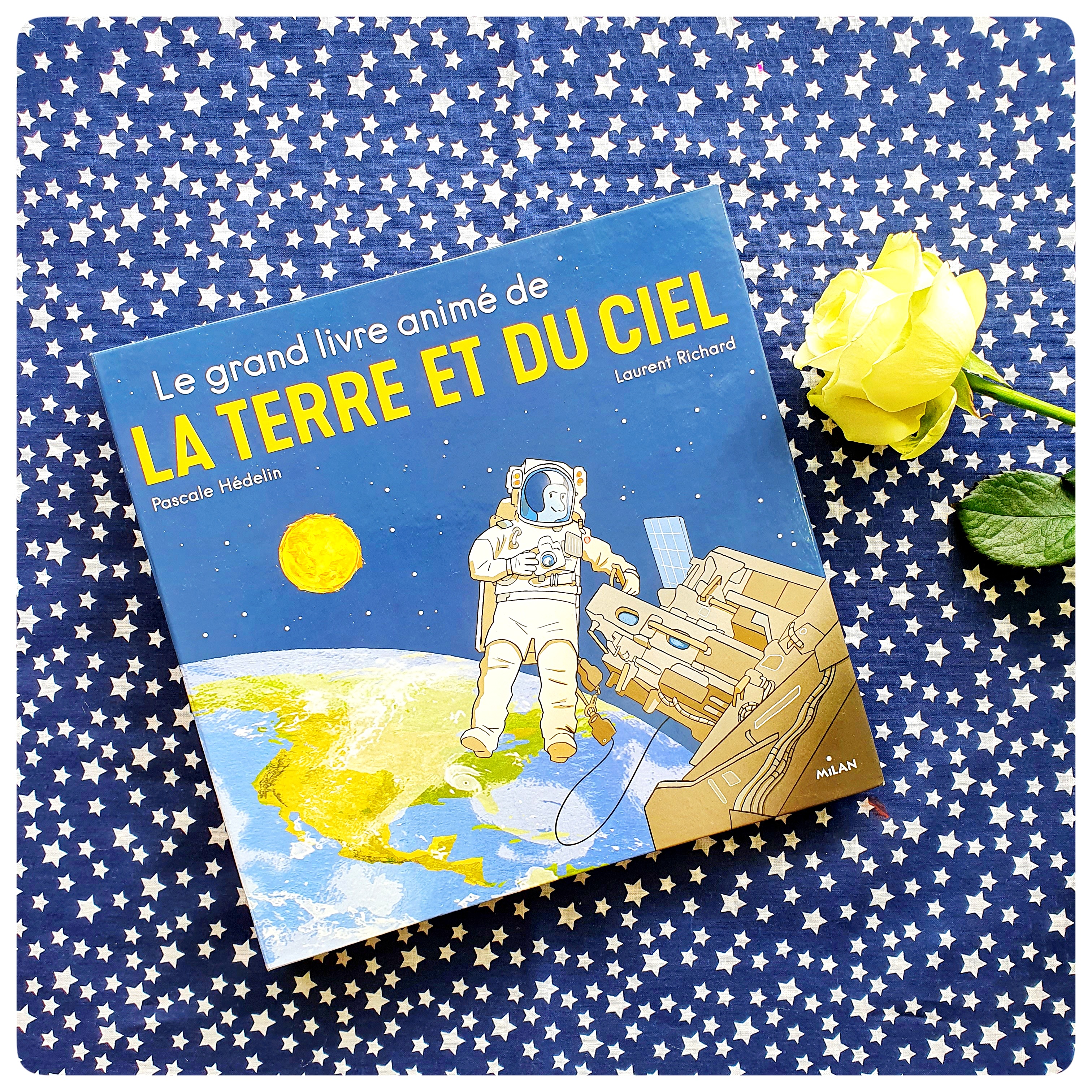 Le grand livre animé de la terre et du&nbsp;ciel