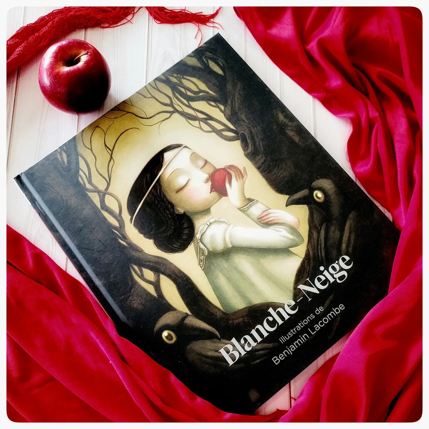 Blanche-Neige 🍎 Blanche-Neige 🍎